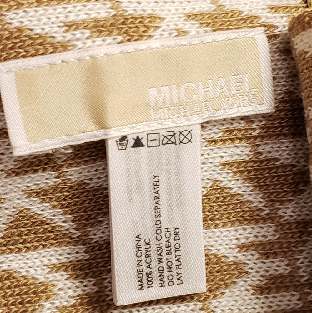 🆕️ Michael Kors Logo Scarf & Hat Gift 🎁 Set - Picture 12 of 13